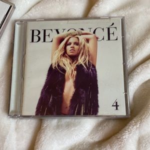 CDs all great condition, I just don’t listen to them any more!!